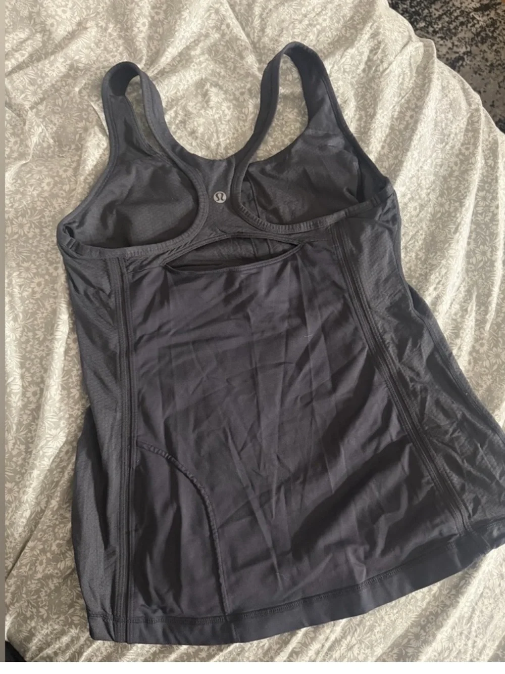 Lululemon High-Rise Gray Leggings And a Tank Top